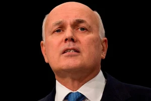 Trung Quốc trừng phạt nhiều cá nhân, thực thể Anh vụ Tân Cương