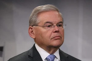 Ông Bob Menendez. Ảnh: POLITICO