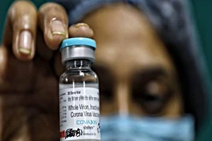 Vaccine COVAXIN do công ty Bharat Biotech sản xuất. Ảnh: INDIA EXPRESS