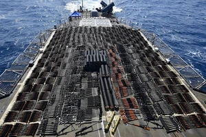 Vũ khí do Nga, Trung Quốc chế tạo bị Mỹ thu giữ ở biển Ả Rập