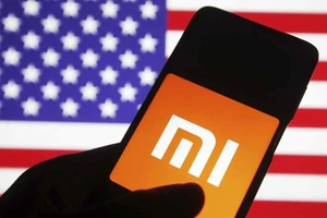 Bộ Quốc phòng Mỹ rút Xiaomi khỏi 'danh sách đen'. Ảnh: CNN