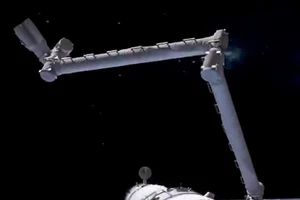 'Cánh tay robot trạm vũ trụ' của Trung Quốc khiến Mỹ lo ngại. Ảnh: SCMP