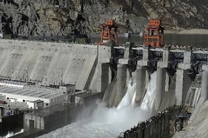 Ảnh minh họa - Đập Tạng Mộc (Zangmu) là một đập trên sông Nhã Lỗ Tạng Bố ở Tây Tạng (Trung Quốc). Ảnh: MELTDOWNINTIBET.COM