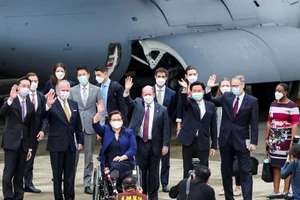 Trung Quốc chỉ trích nặng lời vụ 3 thượng nghị sĩ Mỹ đến Đài Loan