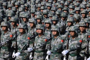 Trung Quốc ra luật bảo vệ danh dự binh sĩ để tăng sức chiến đấu của quân đội