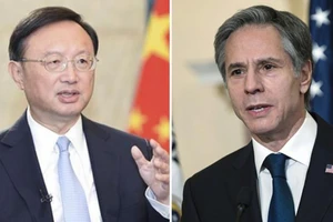 Ông Dương Khiết Trì (trái) và ông Antony Blinken. Ảnh: THỜI BÁO HOÀN CẦU