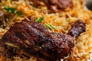 Thức ăn đã nấu chín vẫn có thể gây ngộ độc thực phẩm