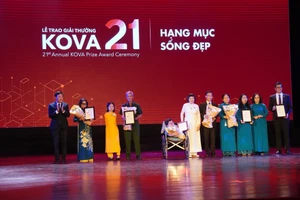 Chi hội Luật sư Hội Bảo vệ quyền trẻ em TP.HCM đạt giải thưởng KOVA