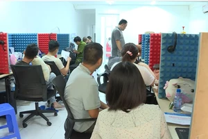 Nghị án kéo dài vụ núp bóng công ty luật để khủng bố, đòi nợ thuê