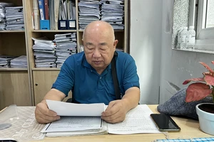 Nhờ bạn đứng tên nhà, mất 15 năm đi kiện, thắng kiện lại tiếp tục chờ