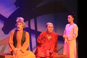 MC Đại Nghĩa: Trở lại sân khấu kịch như trở về tuổi thanh xuân 