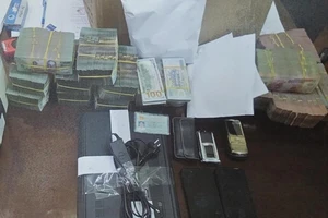 Cần Thơ bắt quả tang 1 tụ điểm cờ bạc quy mô lớn