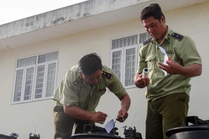 Hậu Giang: Tạm giữ 6.000 lít xăng nghi nhập lậu