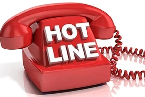 Hậu Giang: Hotline phản ánh việc tăng giá bán khẩu trang y tế