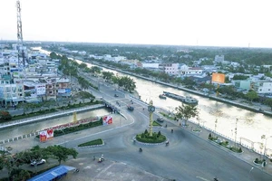 Giám đốc sở báo bệnh sau khi nhận điều động đã nghỉ việc