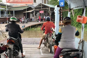 Cần Thơ: Một số bến đò ngang đã hoạt động lại