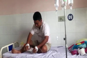 Bị án uống thuốc tự tử đã được đưa đi chấp hành án