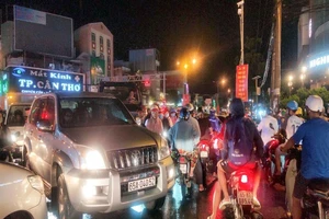 Giám đốc Sở GTVT thừa nhận Cần Thơ đang kẹt xe rất trầm trọng