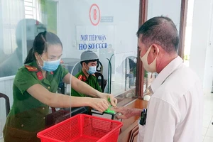 Cần Thơ đã sẵn sàng để cấp CCCD có gắn chip 