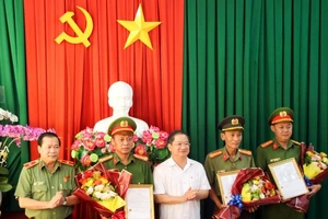 Cần Thơ thưởng nóng lực lượng truy bắt 2 nhóm hỗn chiến 