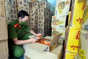 Thuê xe luồng xanh chở hàng không nguồn gốc từ TP.HCM về Kiên Giang