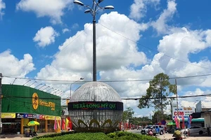 1 tạp vụ phòng khám 16 tuổi ở Hậu Giang được tiêm vaccine ngừa COVID