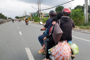 Các tỉnh, thành miền Tây: Dân về quê ăn Tết cần tuân thủ 5K