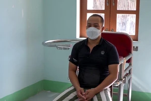 Bị ‘dẹp’ tụ điểm đá gà ăn tiền, đốt luôn nhà công an xã