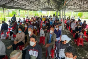 Hàng trăm người dự phiên xử tổng giám đốc khu du lịch lừa đảo