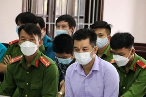 Tổng Giám đốc lừa hơn 800 người bị đề nghị tù chung thân 