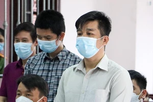 Tổng giám đốc lừa hơn 800 người lãnh án chung thân