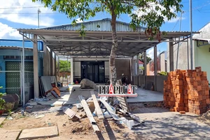 Phó Chủ tịch phường xây nhà trên đất nông nghiệp