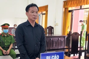 HĐXX tuyên phạt bị cáo Bành Hòa Toàn 18 năm tù về tội tàng trữ trái phép chất ma túy. Ảnh: VĂN VŨ