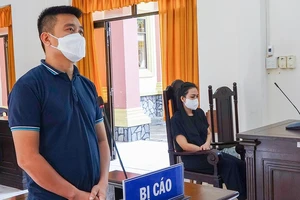 Lãnh 7 năm tù, bồi thường gần 2 tỉ sau khi gặp vợ cũ ở quán nhậu