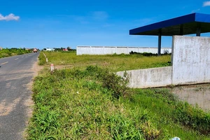 Chủ tịch Sóc Trăng chỉ đạo nóng xử lý tình trạng thổi giá bất động sản 