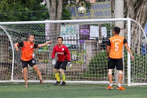 Đoàn Luật sư Cần Thơ tổ chức Giải bóng đá chào mừng ngày truyền thống Luật sư Việt Nam