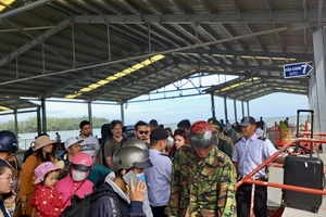 Tạm ngừng hoạt động tàu phà đi, đến Phú Quốc