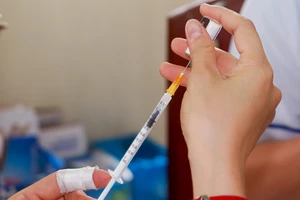 Hậu Giang yêu cầu tiếp tục triển khai các biện pháp phòng, chống dịch COVID-19