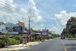 Phó Chánh Thanh tra tỉnh Hậu Giang bị cách chức Phó Bí thư chi bộ