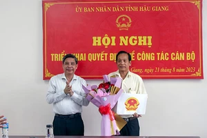 Hậu Giang điều động, bổ nhiệm nhiều cán bộ 