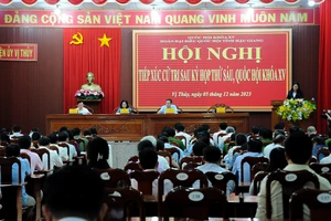 Phó Chủ tịch Thường trực Quốc hội Trần Thanh Mẫn tiếp xúc cử tri Hậu Giang 