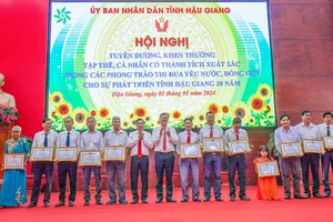 Hậu Giang tôn vinh 387 tập thể, cá nhân dịp 20 năm thành lập tỉnh