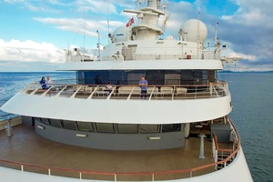 Siêu du thuyền Pháp ghé thăm đảo ngọc Phú Quốc 