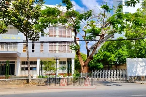 Công an Sóc Trăng khởi tố vụ án nhận hối lộ liên quan cấp phù hiệu xe