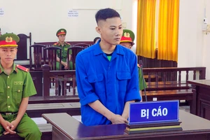 Mâu thuẫn trong tiệc nhậu, người chết người đi tù