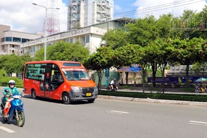 Khai thác tuyến xe buýt từ sân bay Cần Thơ đến bến xe Đại Ngãi