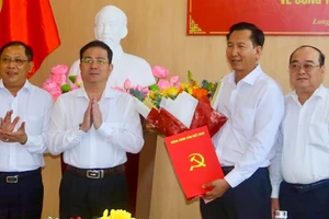  Hậu Giang: Giám đốc Sở NN&PTNT làm Bí thư Huyện ủy Long Mỹ