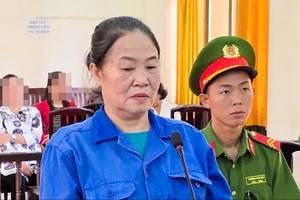 Bị bắt sau hơn 21 năm lẩn trốn vì lấy axit tạt chồng tử vong