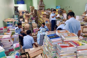 Công an tỉnh Hậu Giang khởi tố bị can kinh doanh 79.103 sách giáo khoa giả