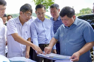 Phó Thủ tướng Nguyễn Chí Dũng khảo sát các dự án phục vụ cho APEC 2027